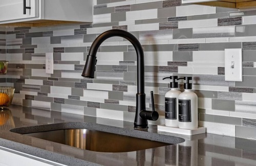 South Nashville Apartamento | Nashville Retreat + Free Parking