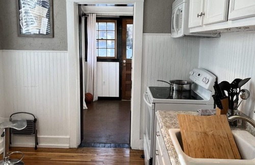 Hillsboro Village Casa | Nashville writers room