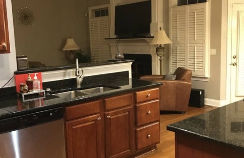 Brentwood Casa | Nashville/Brentwood Tn large family home extended stay rental