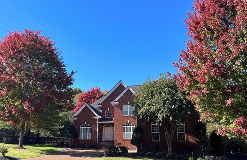 Brentwood Casa | Nashville/Brentwood Tn large family home extended stay rental