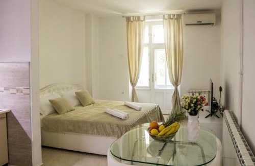 Savamala Apartamento | Natalie's Apartment