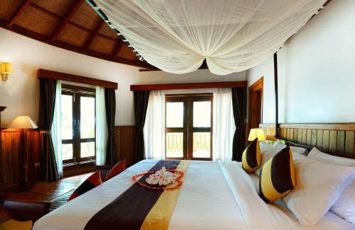 Kampot Complejo | Nataya Round House Coral Bay Resort