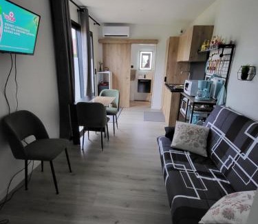 Saint-Michel-de-Chavaignes Casa | NATIBOXflo