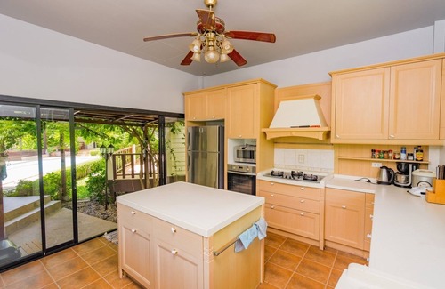 Hua Thanon Villa | Natien Beach Villa (cerca de Lamai)