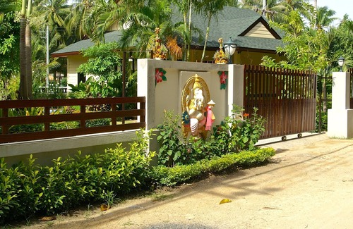 Hua Thanon Villa | Natien Beach Villa (cerca de Lamai)