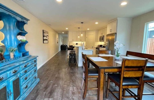 National City Casa | National City Gem! 3 BD/2.5 BTH