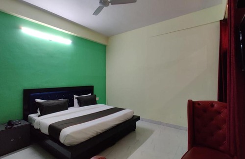 Sector 70 Casa | National Hotel