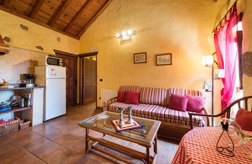 Barranco del Pinar Casa | NATURACANARIA de Doramas -free Wifi & Pool