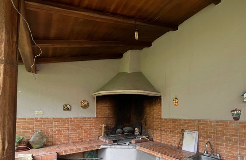 San Sebastian Villa | Encantadora Casa muy cerca del Centro y la Ordoñez Lazo en Cuenca.