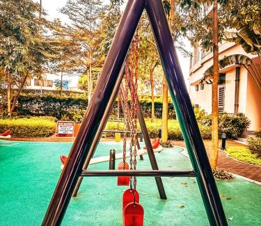 Las Pinas Hotel | Natural Haven at South