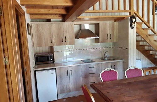 Riopar Casa | Casa Esmeralda en Zafiro Lagunazo. Parque Natural Rio Mundo, Riopa