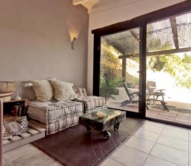 Genalguacil Casa | Naturaleza y Arte en la Casa del Molino