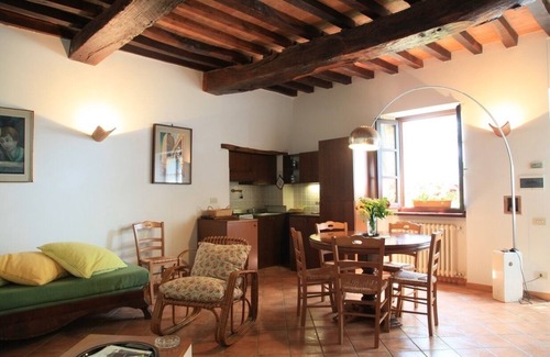 Amelia Apartamento | Nature and relax in agriturismo Podere Luchiano with private swimming pool
