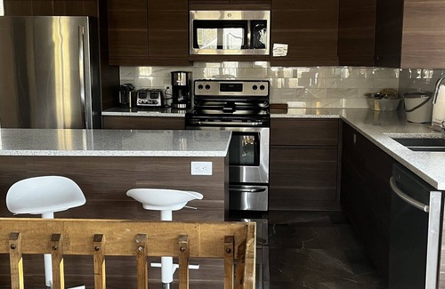 Amherst Cabaña | Nature bound Sleeps 8 Cottage - perfect for a quiet reset in nature