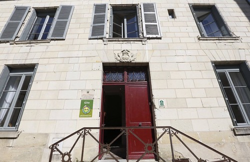 Chinon Apartamento | Apartamento-Baño Privado-Confortable-Vista a la Ciudad-CHENONCEAU