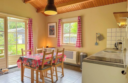 Lage Zwaluwe Casa | Nature cottage near the Biesbosch and Breda