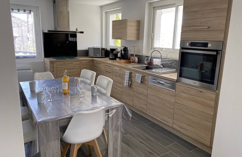 Aveux Casa | Country house in a small village