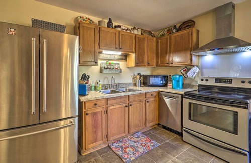 Wytheville Casa | Nature Escape in Wytheville w/ Covered Porch!