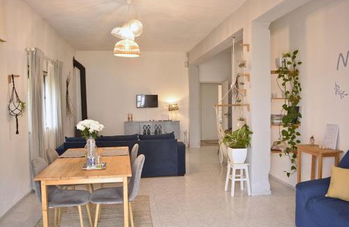 Batalha Cama Y Desayuno | Nature et al House - Casa para uso exclusivo e jardim - Little farm