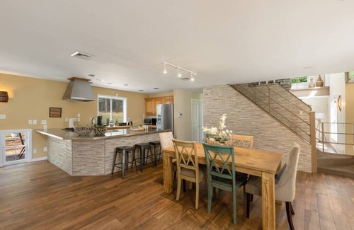 Monroe Casa | Nature Getaway: Charming Villa Near Trails and Parks
