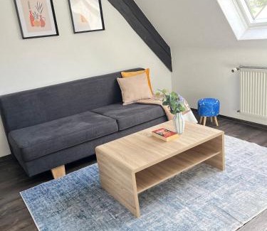 Tiefenbronn Apartamento | Nature I Bike path I Wildlife park I Kitchen I Parking