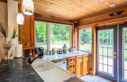 South Bruce Peninsula Chalet De Esquí | Nature Lovers Retreat log home - L'il Ranch