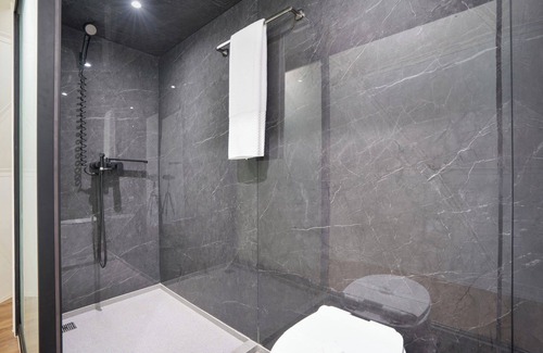 Potrero Hotel | My Only Love Geodome with Wi-Fi, Hot-Tub, Pool A/C in tranquil Potrero.