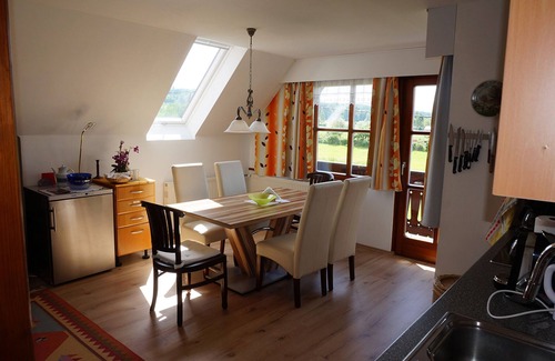 Oberhaag Apartamento | Naturaleza, la paz, la Ruta del Vino, bonito apartamento cómodo XXL con terraza