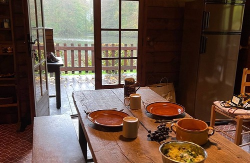Dehault Chalet De Esquí | Chalet nature avec étang privé, terrasse, cheminée, pêche et tourisme dans le Perche