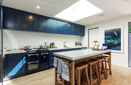 Moetapu Bay Casa | Nature's Luxury - Moetapu Bay Holiday Home