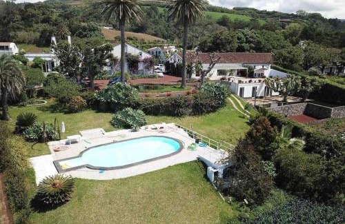 Caloura Apartamento | Nature & Sea - Casa Vinhateira East Duplex