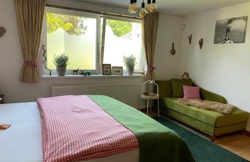 Preitenegg Apartamento | Naturforsthaus Ferienwohnung für Hunde- und tierverbundene Menschen