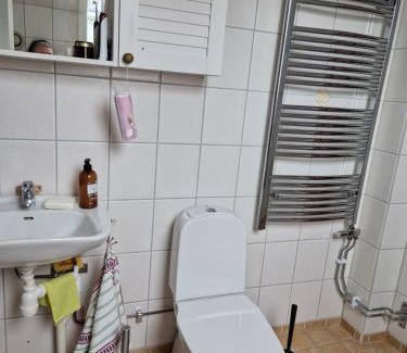 Uppsala Cama Y Desayuno | Naturnära enkel rum B&B i Uppsala Ramstalund