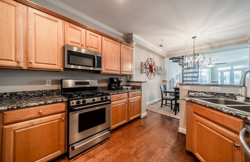 Mount Mourne Condominio | Nautical Nest by SoCharm | Next To Restaurants and Community Pool!