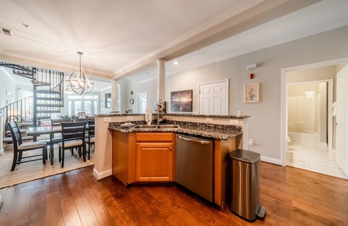 Mount Mourne Condominio | Nautical Nest by SoCharm | Next To Restaurants and Community Pool!