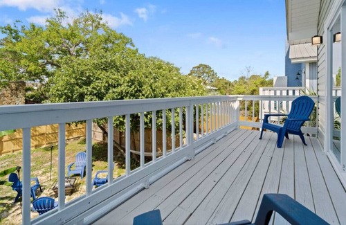 Silver Sands Casa | Nautical Nights - 5 Min Walk to Beach!