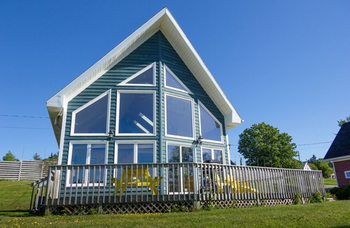 Weymouth Cabaña | Nautical ocean front cottage on the shores of the highest tides in the world.