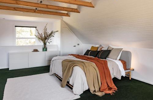 Gordon Casa | Navigators Rest