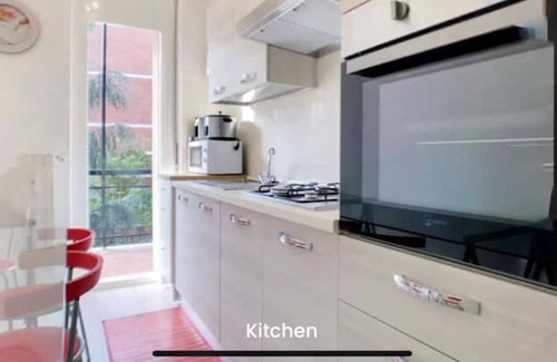 Stadera Apartamento | Navigli District - Bright apartment with balcony Free Parking & Wi-Fi