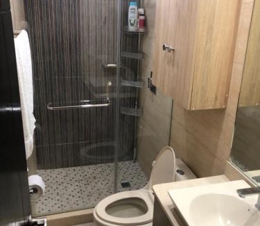 Panama City Apartamento | Navona Towers Amplio Apart, Dos Noches minimo, para 4 personas lo mejor de Panamá