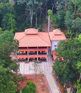 Virarajendrapet Casa | Navut Homestay - Serenity Among Coffee Plantations