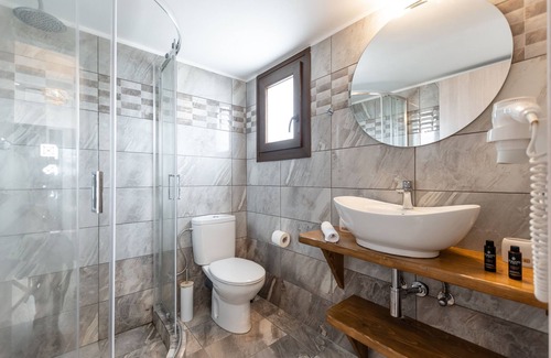Naxos Town Hotel | Naxian Air