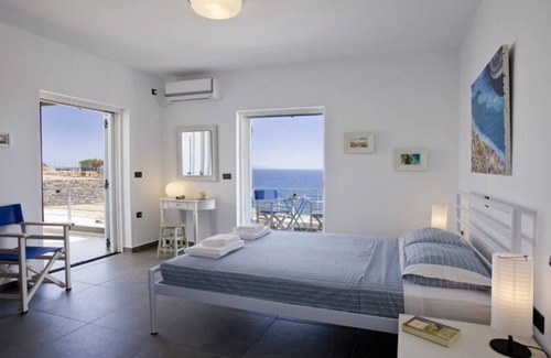 Naxos Casa | Naxos Beachfront House with breathtaking sea view and private beach!