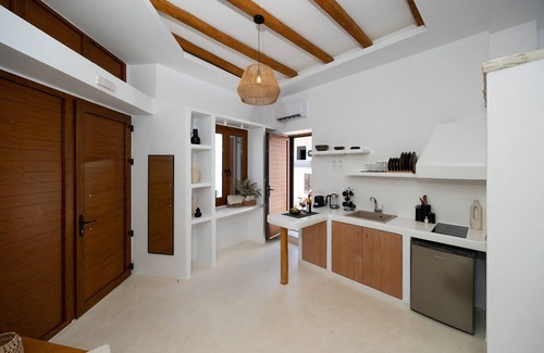 Filoti Casa | Naxos Boutique Suites