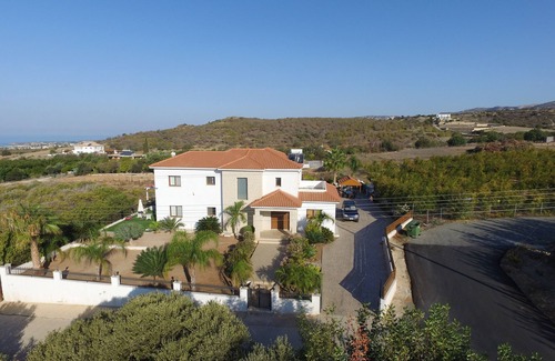 Tala Villa | Paraíso por su nombre, el paraíso de la naturaleza. Es más como un complejo, que una villa !!