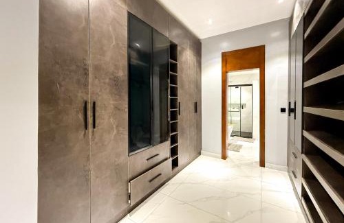 Ofin Casa | Ncomhome Luxury Villa