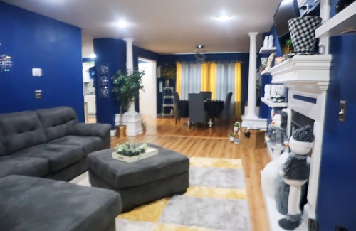 Northeast Kansas City Casa | Cozy 3-bedroom home in Kansas City with WiFi, AC, and a private backyard.