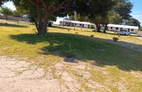 Rundu Cama Y Desayuno | Ndiyona guesthouse kavango east