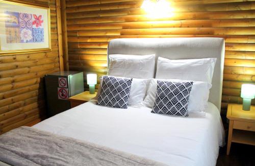 Hammanskraal Casa | Ndlovu Log Home Dinokeng