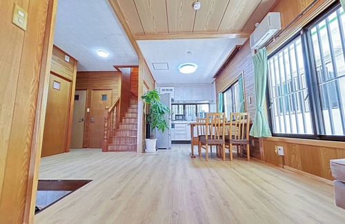 Kadena Casa | Near AmericnVillage, Chatan! Private detached house with sea view! Groups are welcome! / Chura.